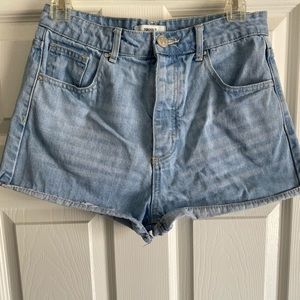 High Waisted Jean shorts